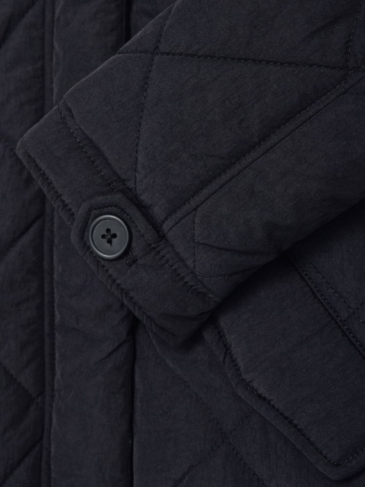 стеганая куртка для девочек из льна спереди