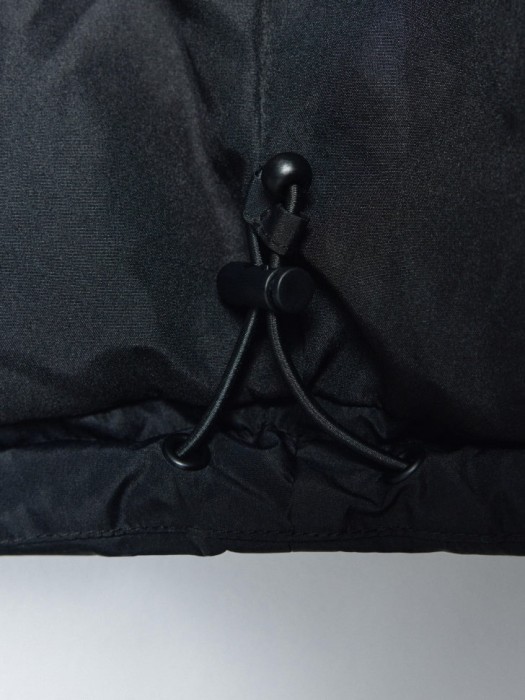 стеганая куртка оверсайз для взрослого возраста с изнаночной стороны