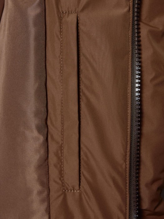 стеганая куртка оверсайз универсального стиля с лицевой стороны