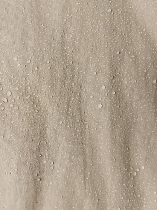 стеганая утепленная куртка оверсайз для взрослого возраста с изнаночной стороны