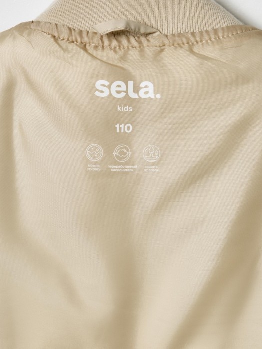 стеганый дутый жилет для девочек универсального стиля с лицевой стороны