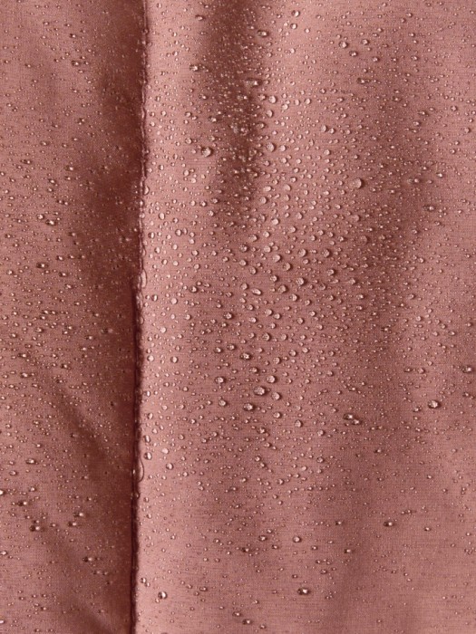 стеганый дутый жилет для девочек из синтепона спереди