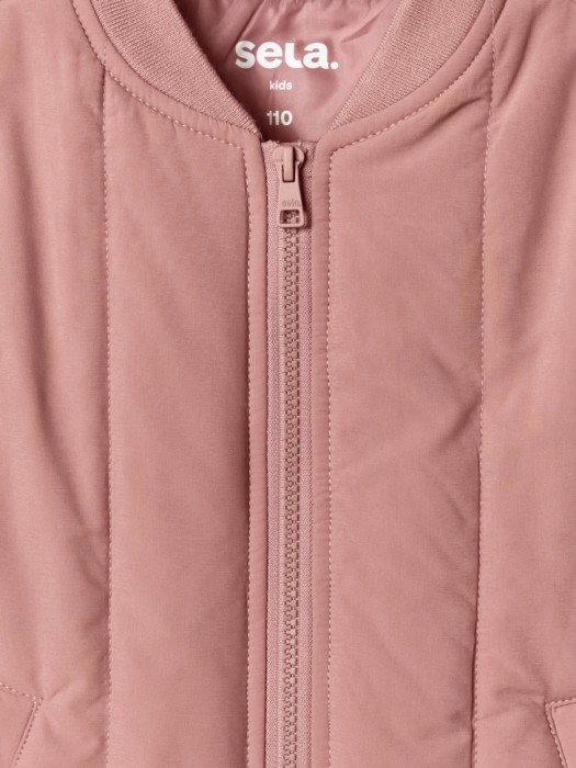 стеганый дутый жилет для девочек универсального стиля с лицевой стороны