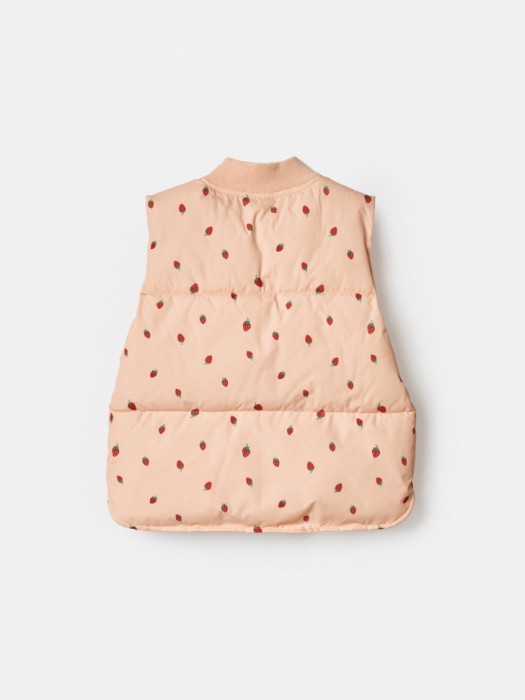 стеганый дутый жилет с принтом для девочек по цене 2299 руб вид справа