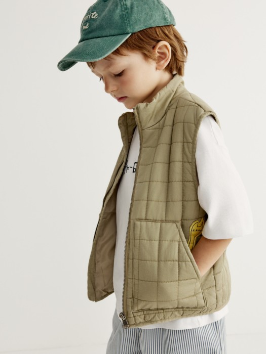 стеганый жилет для мальчиков из коллекции art people с «обществом юных архитекторов» 4610517634597 фотография
