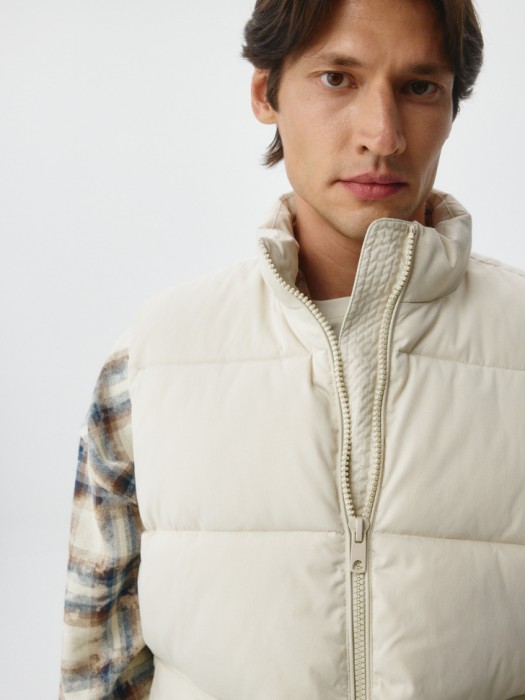 стеганый жилет из твила из россии вид сбоку