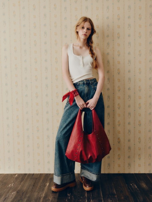 сумка хобо из линейки  young от бренда sela вид слева