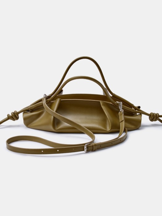 сумка из экокожи из линейки  young от бренда sela вид слева