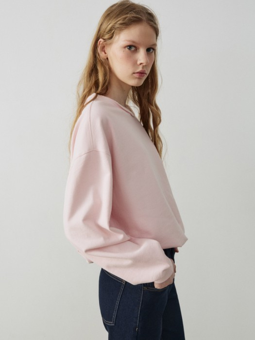 свитшот из футера из линейки  young из россии вид сбоку