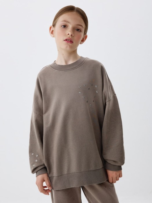свитшот оверсайз с люверсами для девочек 4680704298123 фотография