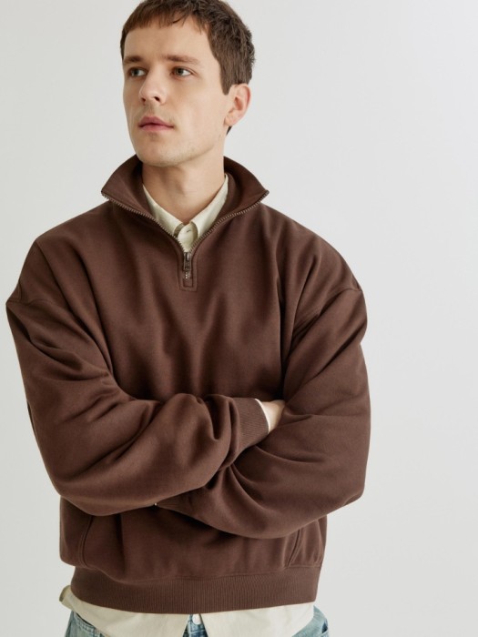 свитшот оверсайз с воротником на молнии 4610517768568 фотография