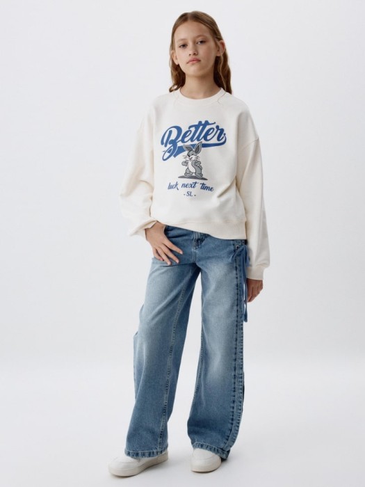 свитшот с принтом для девочек от бренда sela вид слева