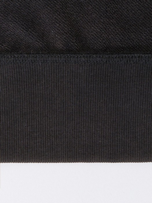 свитшот с принтом из коллаборации  x союзмультфильм для взрослого возраста с изнаночной стороны