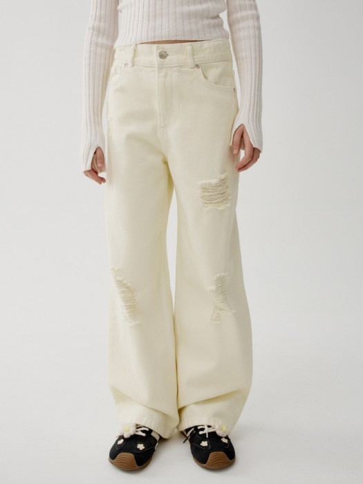 свободные джинсы для девочек от бренда sela вид слева