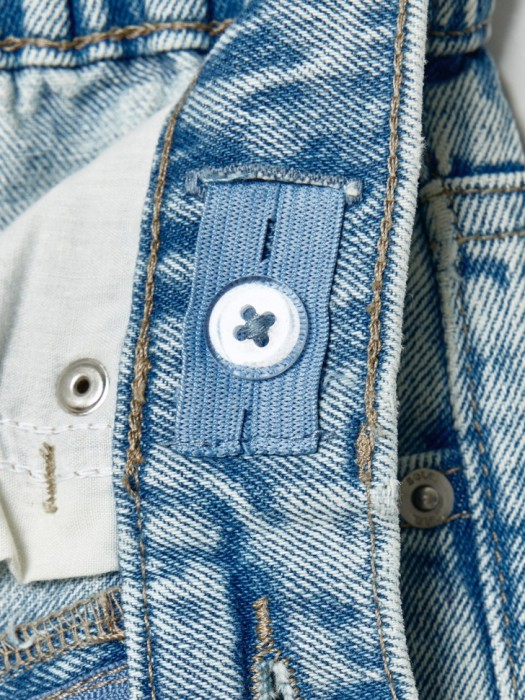 свободные джинсы с потертостями для девочек винтажного стиля с лицевой стороны