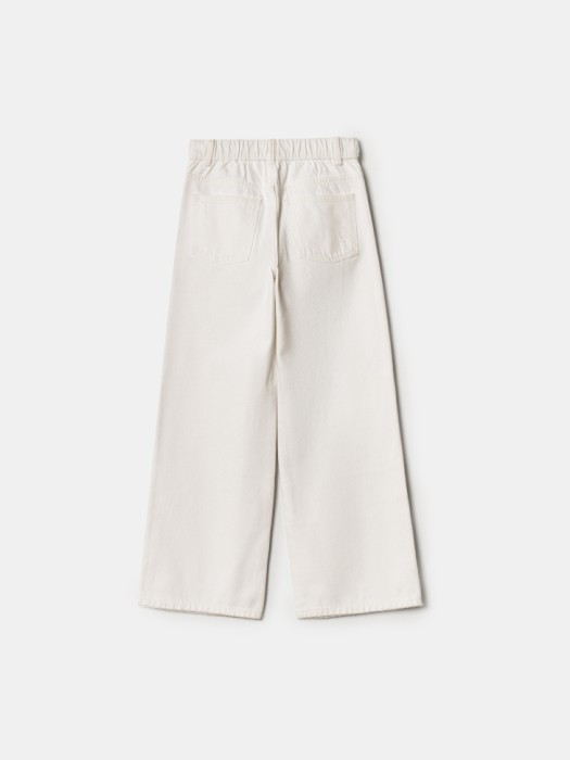 свободные джинсы с потертостями для девочек из россии вид сбоку