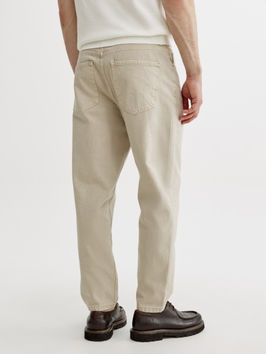 свободные укороченные джинсы из твила по цене 3999 руб вид справа