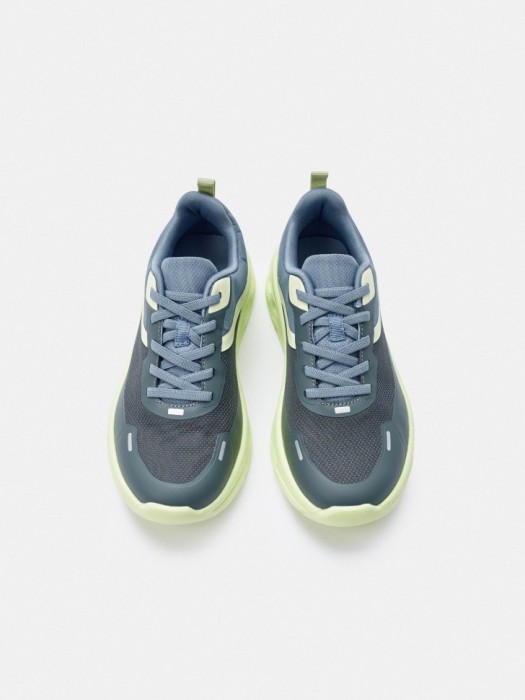 текстильные кроссовки детские от бренда sela вид слева