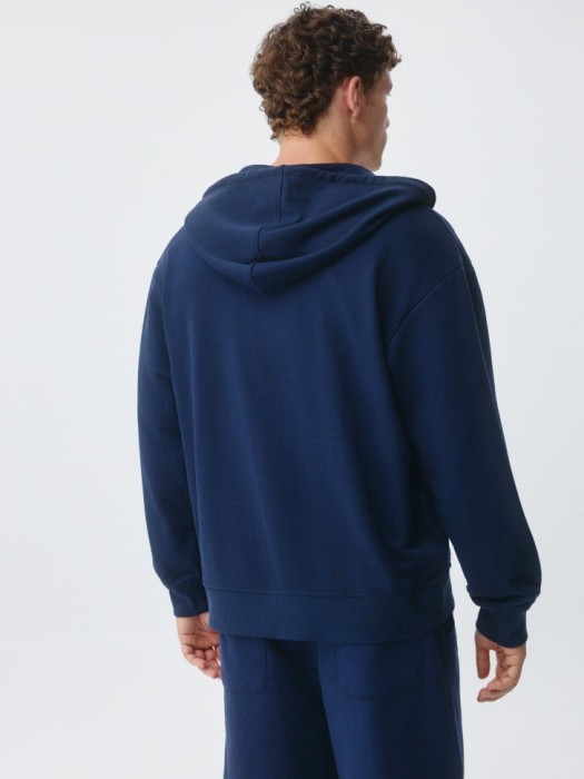 Товар с артикулом 4680798618739 вид сзади