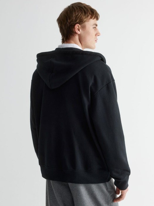 толстовка из футера на молнии по цене 3999 руб вид справа