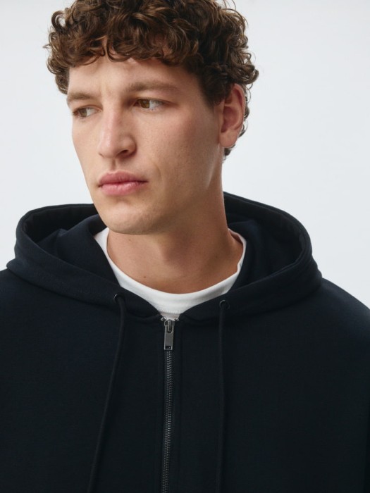 толстовка на молнии из футера из россии вид сбоку