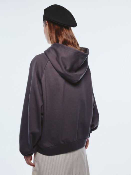 толстовка на молнии из линейки  young по цене 4299 руб вид справа