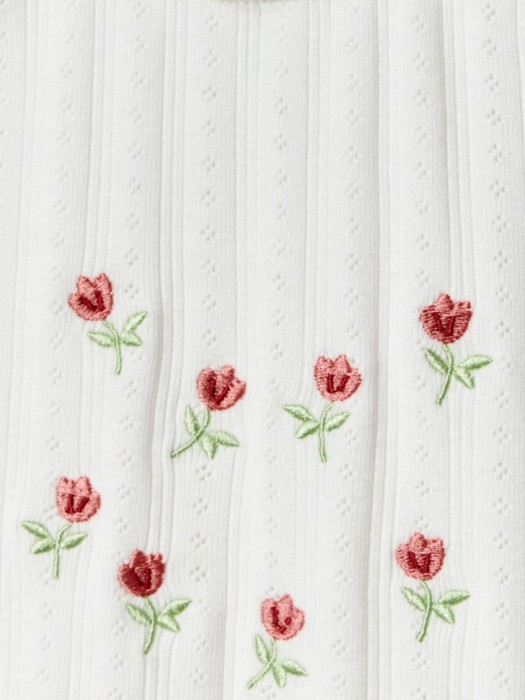 топ из ажурного трикотажа с вышивкой для девочек из россии вид сбоку