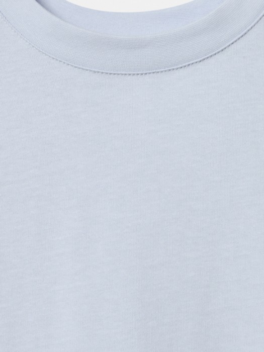 топ оверсайз из линейки  young из хлопка спереди