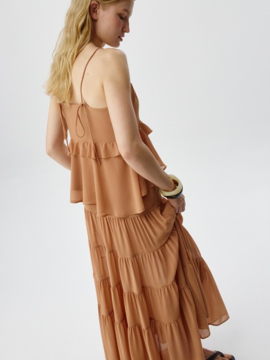 топ в стиле бохо с рюшами из россии вид сбоку