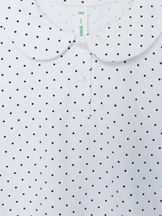 трикотажная футболка с воротником для девочек из хлопка спереди