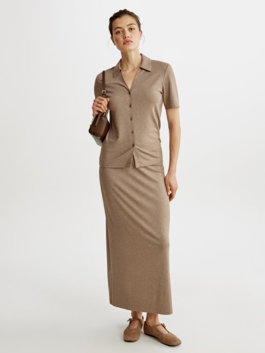 трикотажная юбка макси прямого кроя по цене 1999 руб вид справа