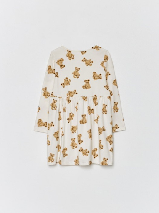 трикотажное платье с принтом для девочек от бренда sela вид слева