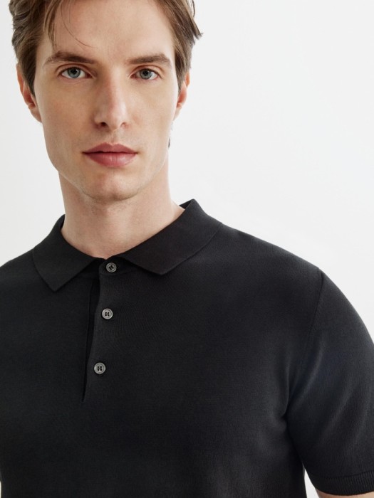 трикотажное поло с коротким рукавом по цене 3299 руб вид справа