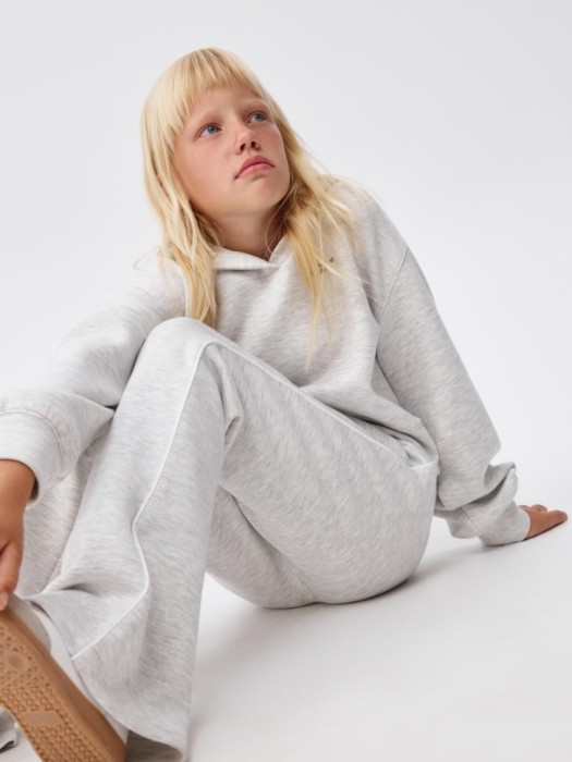 Товар с артикулом 4680798488929 вид сзади