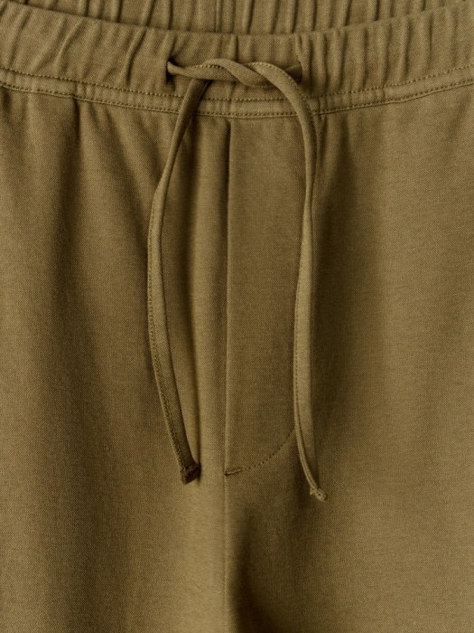 трикотажные брюки прямого кроя из трикотажа спереди