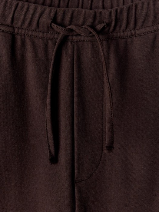 трикотажные брюки прямого кроя от бренда sela вид слева