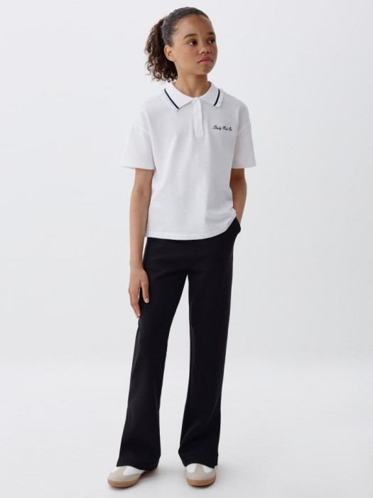 трикотажные брюки с разрезами для девочек от бренда sela вид слева