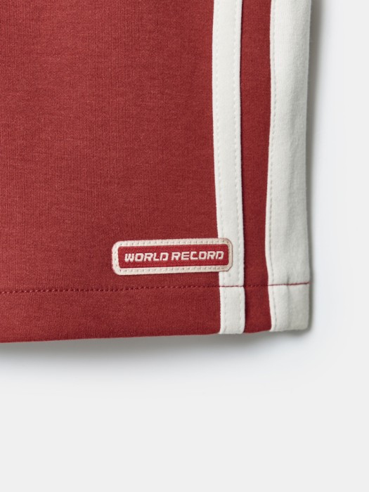 трикотажные шорты с лампасами для мальчиков по цене 1499 руб вид справа