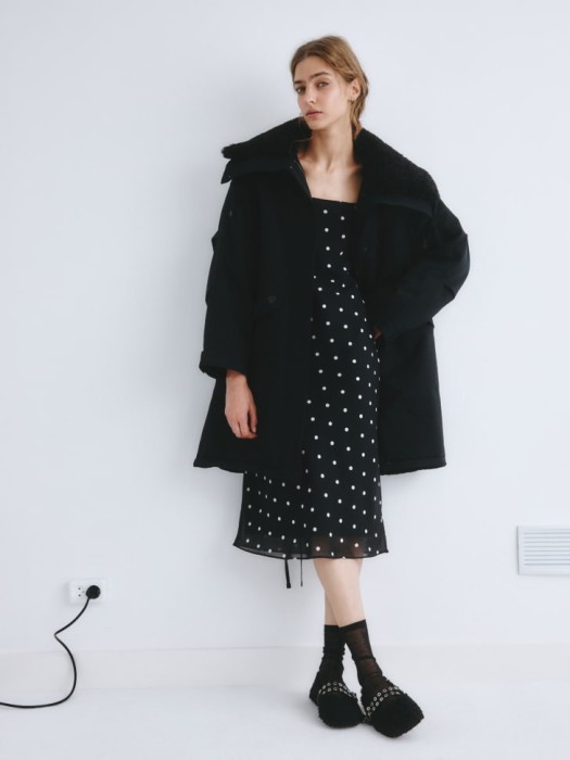 удлиненная парка из линейки  young от бренда sela вид слева