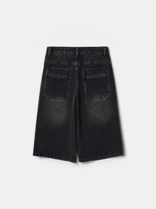 удлиненные джинсовые шорты для мальчиков по цене 2499 руб вид справа