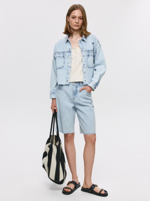 Товар с артикулом 4680704792256 вид сзади