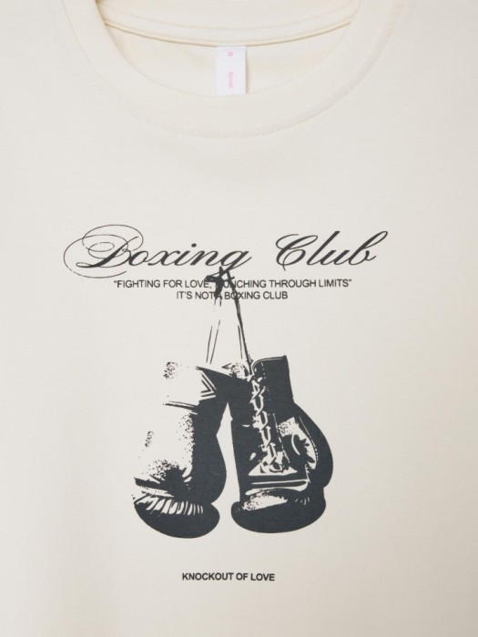 укороченная футболка из линейки  young из хлопка спереди