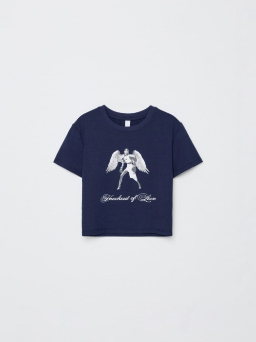 укороченная футболка из линейки  young из хлопка спереди