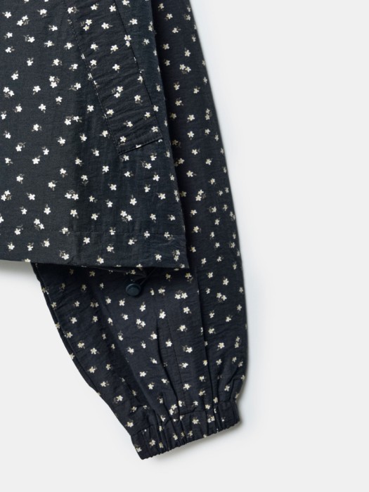 укороченная куртка с принтом для девочек из россии вид сбоку