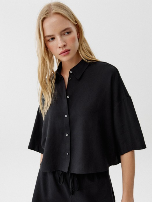 укороченная рубашка оверсайз из вискозы и льна 4610517423641 фотография
