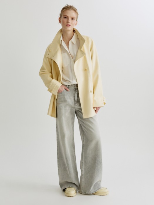 укороченная рубашка с резинкой по низу от бренда sela вид слева