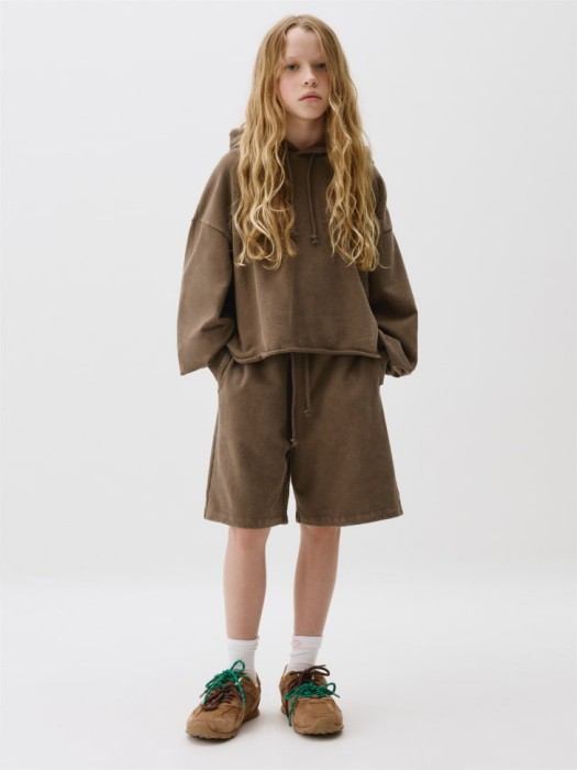 укороченное худи оверсайз для девочек от бренда sela вид слева