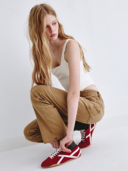 укороченные джинсы сulottes из линейки  young от бренда sela вид слева