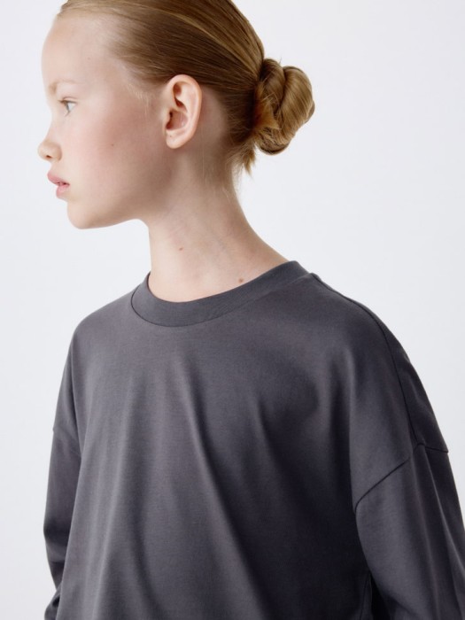 укороченный лонгслив для девочек из россии вид сбоку