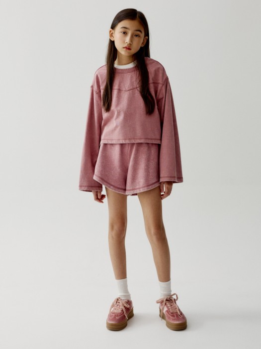 укороченный лонгслив с эффектом стирки для девочек от бренда sela вид слева